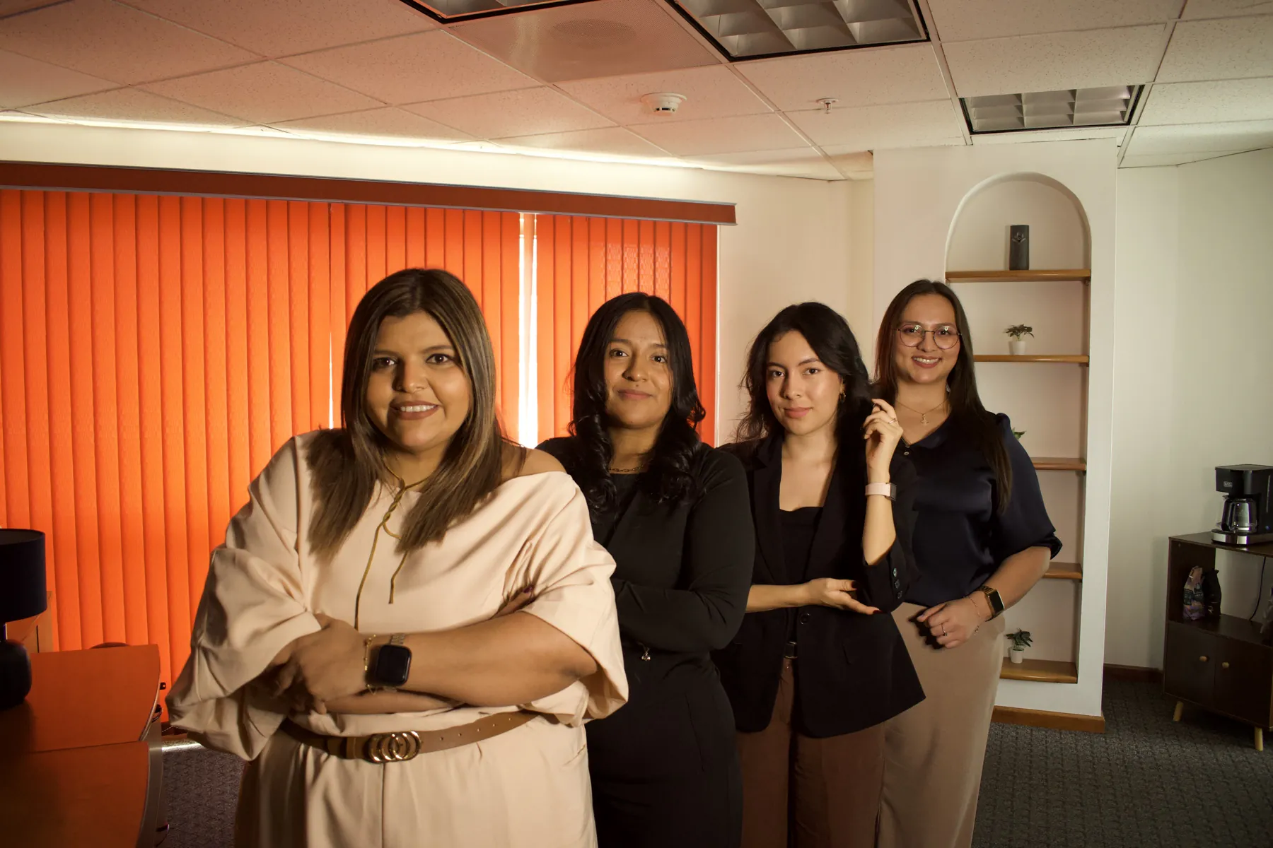 Equipo de trabajo de CMSB en la sede de San Salvador.